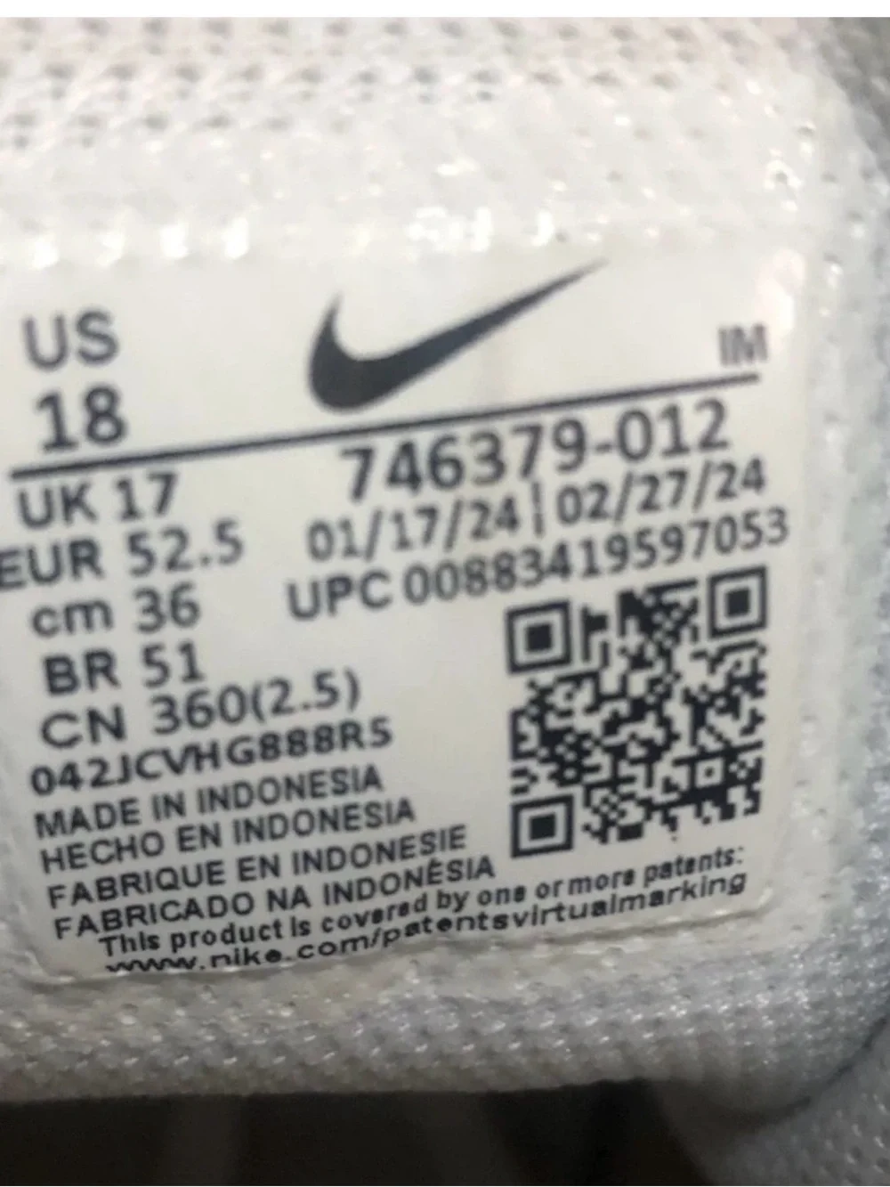 Nike Men's Gray and White Air Max Low-Top Sneakers Size 18
